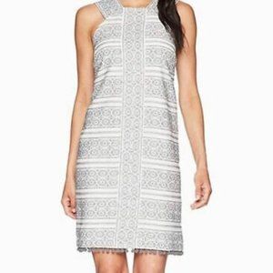 Maggy London Petite Gray White Floral Jacquard Sleeveless Shift Dress